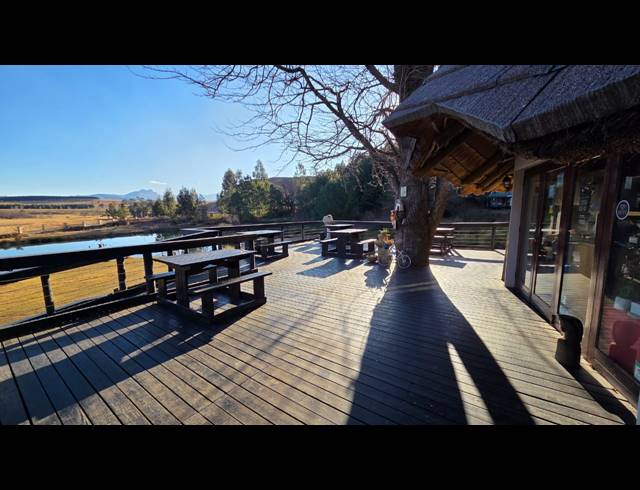 36,000M² LODGE FOR SALE IN UNDERBERG